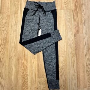 PINK Victoria's Secret Heather Gray Leggings with Black Side Panels